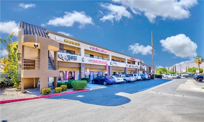 Exterior, Facade, Condo Building