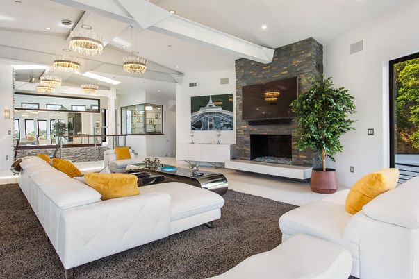 Fireplace, Interior, Living room, Pendant Lights, Recessed Lighting