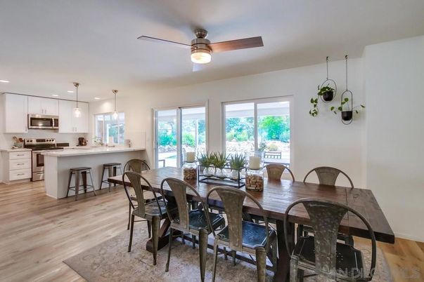 Dining room, Interior, Kitchen, Pendant Lights, Recessed Lighting, Wood Texture Flooring