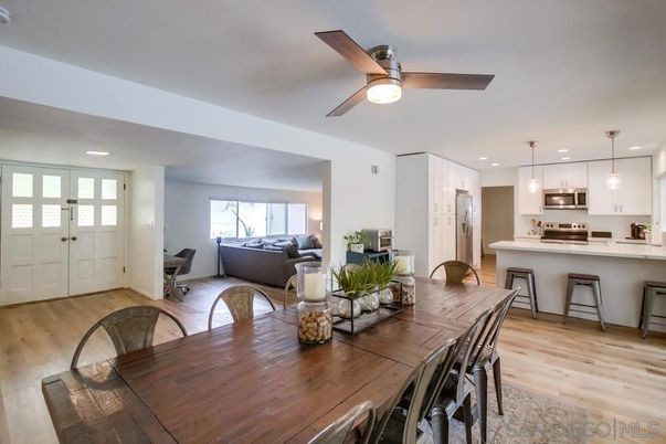 Dining room, Interior, Kitchen, Living room, Pendant Lights, Recessed Lighting, Wood Texture Flooring