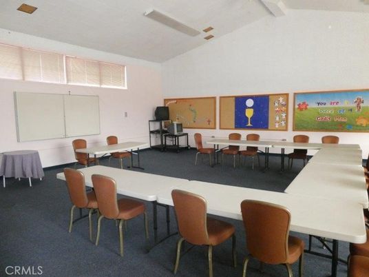 Dining room, Interior