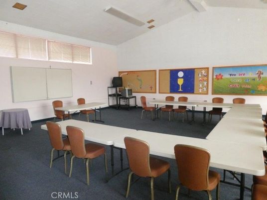 Dining room, Interior