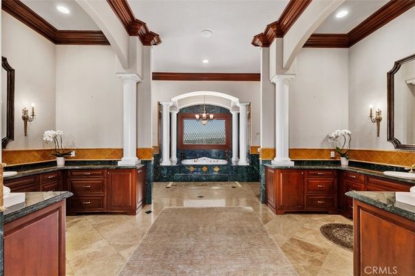 Chandelier, Interior, Recessed Lighting