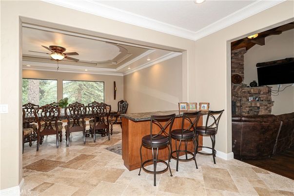 Dining room, Interior, Recessed Lighting