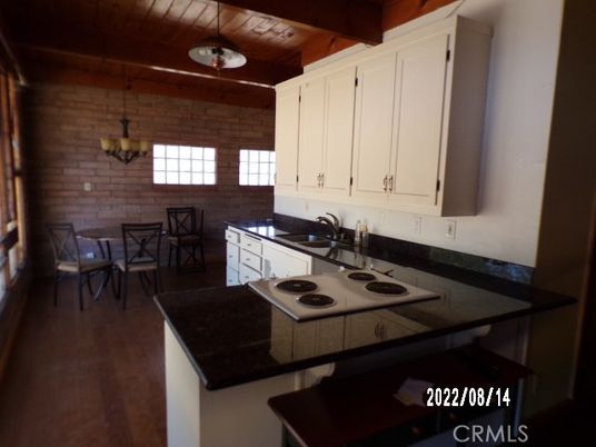 Dining room, Interior, Kitchen, Stone Walls, Wooden Beams, Wooden Ceilings, Wood Texture Flooring