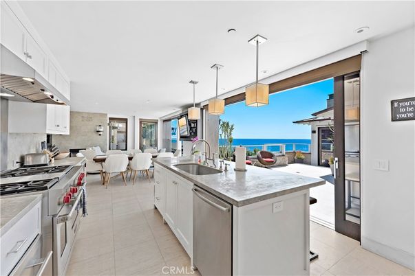 Dining room, Interior, Kitchen, Pendant Lights, Recessed Lighting, Stainless Steel Appliances, Water