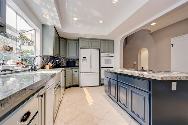 Interior, Kitchen, Recessed Lighting