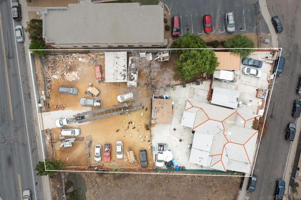 Exterior, Drone