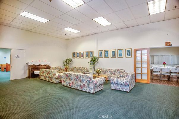 Dining room, Interior, Living room, Recessed Lighting