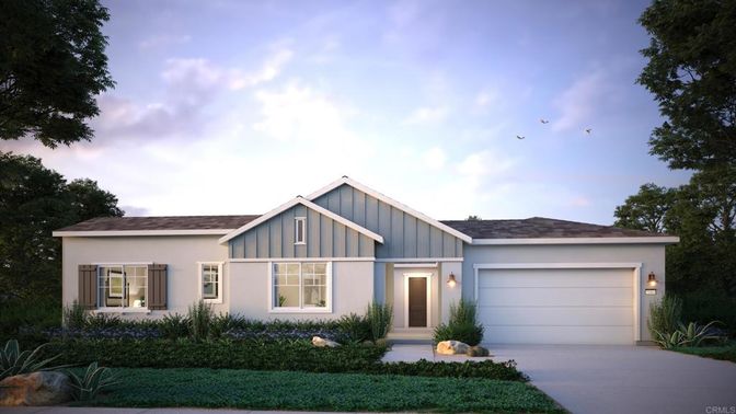 Attached, Exterior, Facade, Farmhouse
