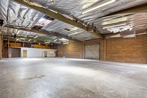 Garage, Interior, Stone Walls