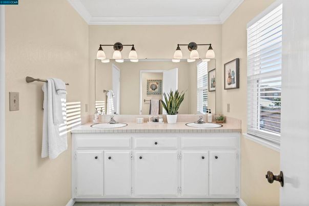 Bathroom, Dual Sink Vanities, Interior, Tile Countertops