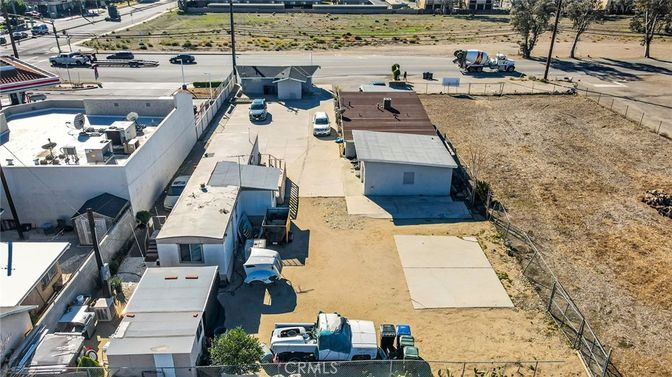 Exterior, Drone