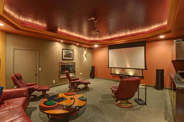 Interior, Projection Screen, Recessed Lighting, Theatre Room
