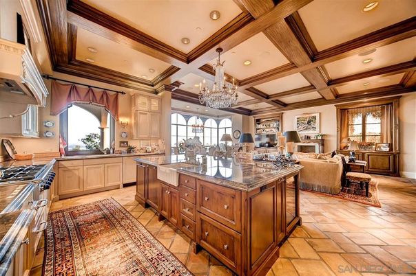 Chandelier, Dining room, Interior, Kitchen, Living room, Recessed Lighting, Wooden Beams