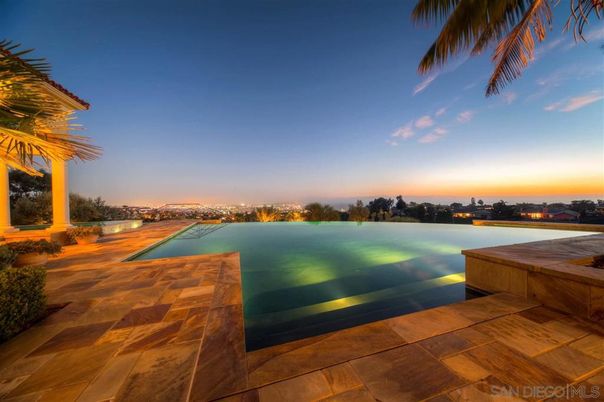Exterior, Pool, Water