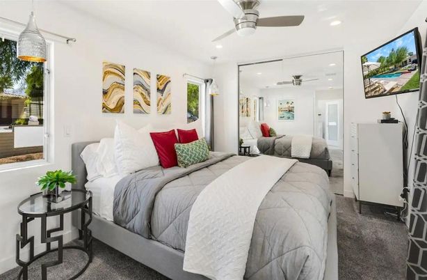 Bedroom, Interior, Recessed Lighting