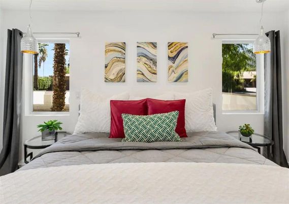 Bedroom, Interior, Pendant Lights