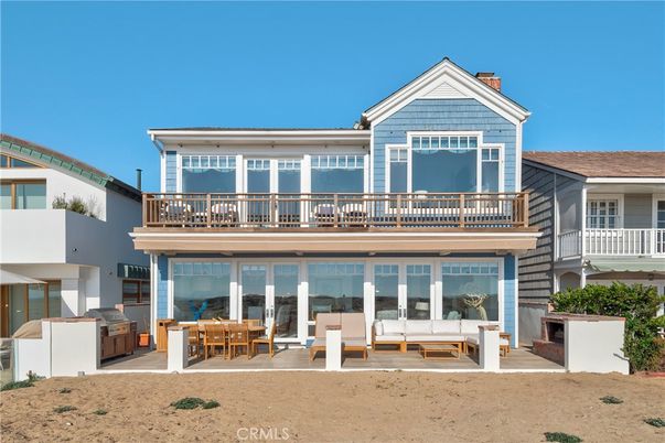 Exterior, Facade, American Craftsman