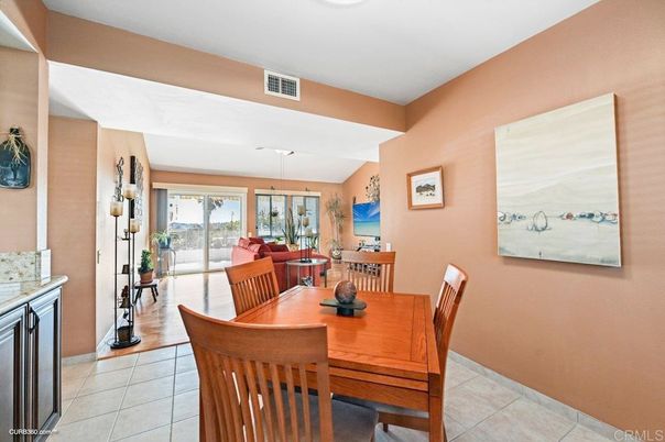 Dining room, Interior, Pendant Lights