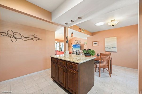 Dining room, Interior, Pendant Lights, Recessed Lighting