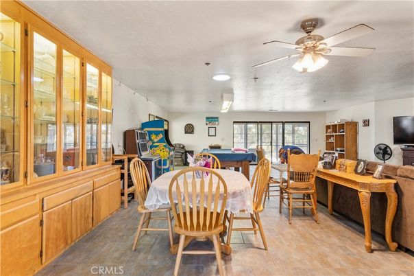 Billiard Table, Dining room, Game Room, Interior
