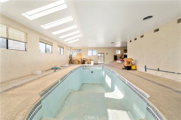 Interior, Pool, Recessed Lighting