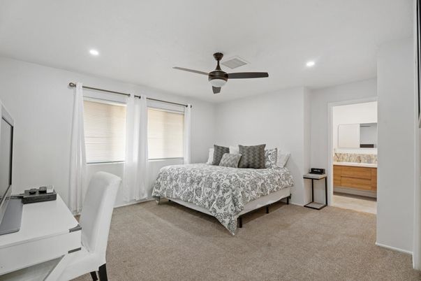 Bedroom, Home Office, Interior, Recessed Lighting