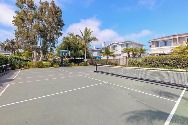 Exterior, Tennis Courts