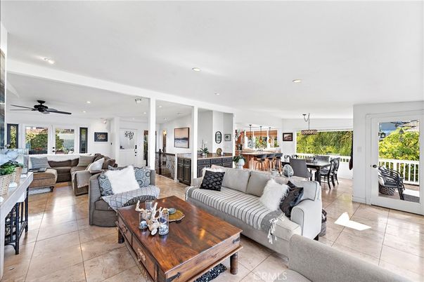 Dining room, Interior, Living room, Pendant Lights, Recessed Lighting