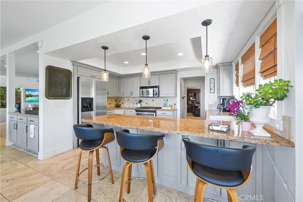 Interior, Kitchen, Pendant Lights, Recessed Lighting, Stainless Steel Appliances