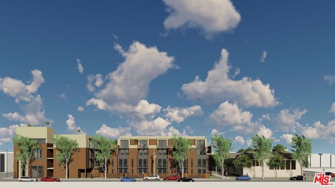 Exterior, Facade, Modern