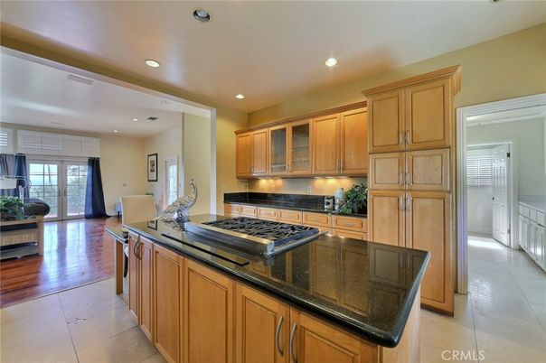 Interior, Kitchen, Living room, Recessed Lighting, Wood Texture Flooring