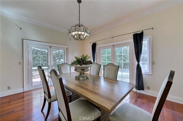 Chandelier, Dining room, Interior, Wood Texture Flooring