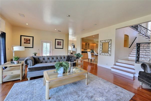 Interior, Kitchen, Living room, Pendant Lights, Recessed Lighting, Wood Texture Flooring