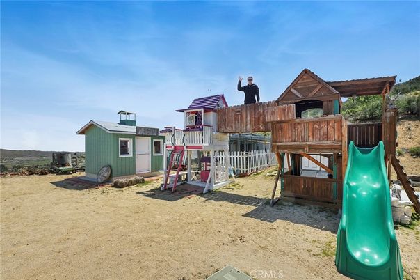 Backyard, Exterior, Playground