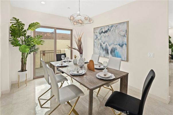 Chandelier, Dining room, Interior, Recessed Lighting