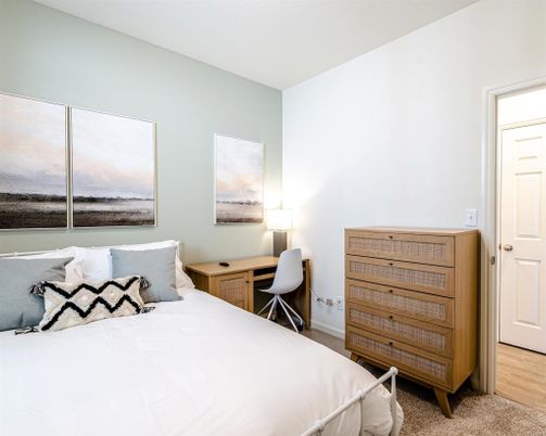 Bedroom, Home Office, Interior, Water, Wood Texture Flooring