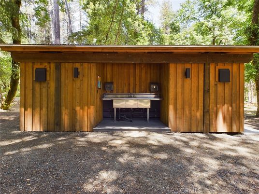 Exterior, Hot Tub