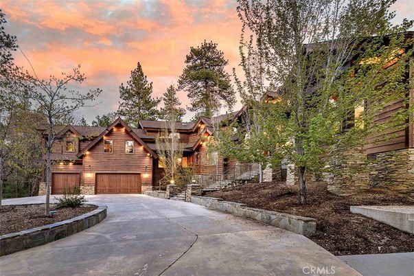 Attached, Exterior, Facade, Log Home