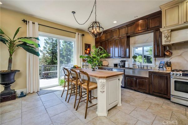 Chandelier, Interior, Kitchen, Pendant Lights, Recessed Lighting, Stainless Steel Appliances