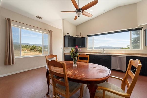 Dining room, Interior, Kitchen, Recessed Lighting