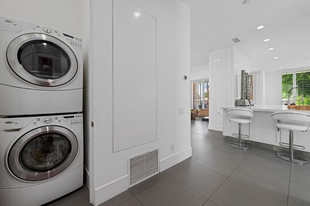Interior, Recessed Lighting, Utility Closets, Washer