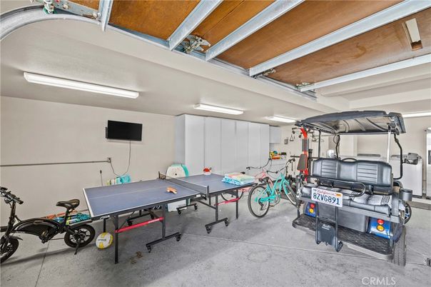 Game Room, Garage, Interior