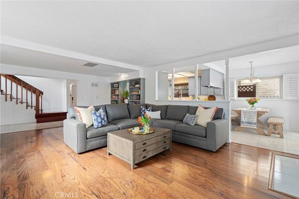 Dining room, Interior, Living room, Pendant Lights, Recessed Lighting, Wood Texture Flooring