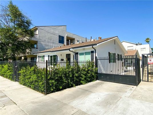 Exterior, Facade, Spanish Mediterranean