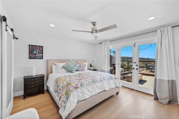 Bedroom, Interior, Recessed Lighting, Water, Wood Texture Flooring