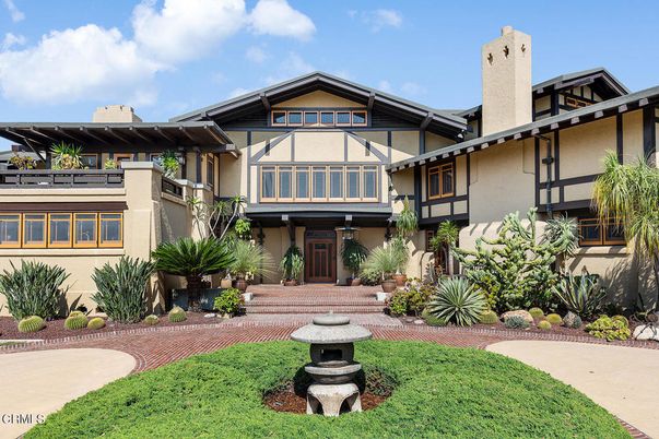 Exterior, Facade, Tudor Revival