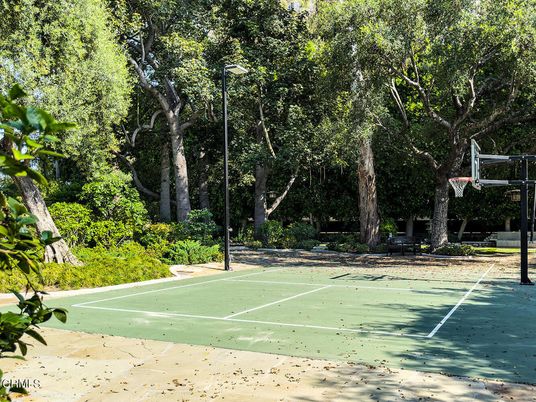 Exterior, Tennis Courts