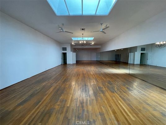 Chandelier, Empty room, Interior, Wood Texture Flooring